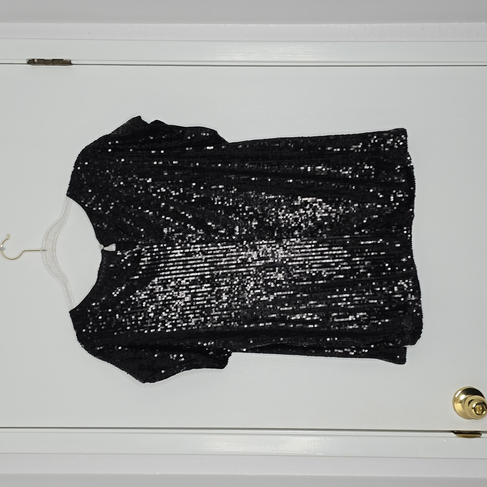 Cable & gauge black sequins top size xl - Picture 6 of 6